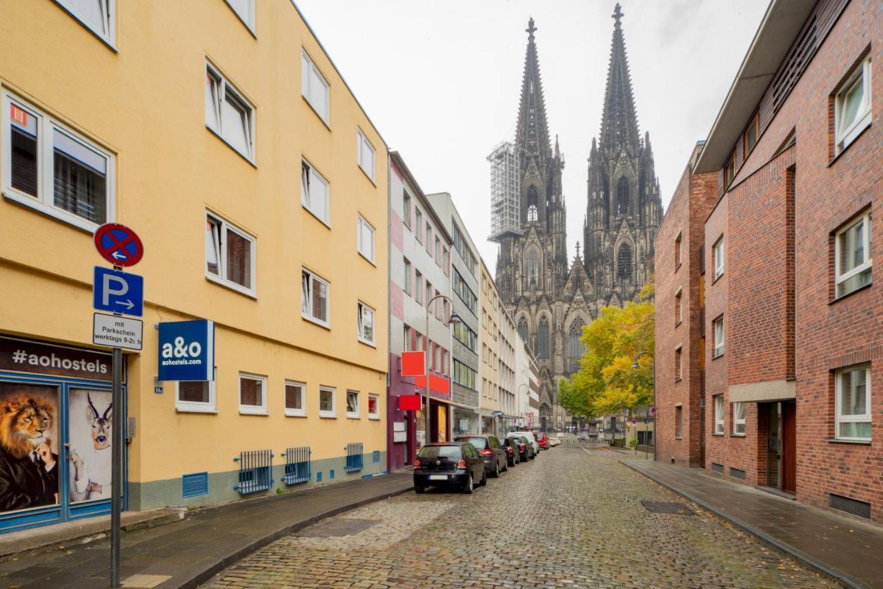 A&O Koeln Dom Hotel Exterior photo