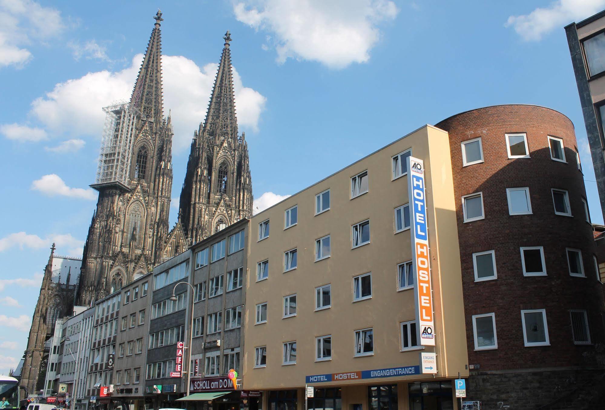 A&O Koeln Dom Hotel Exterior photo
